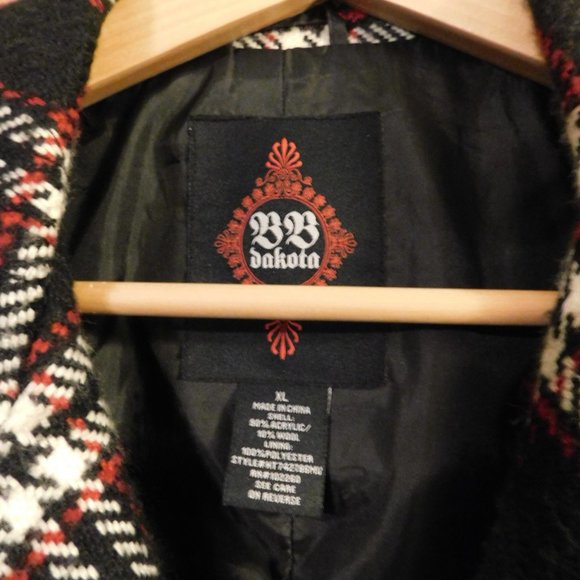 BB Dakota Wool Plaid Button Up Belted Coat - Picture 5 of 7